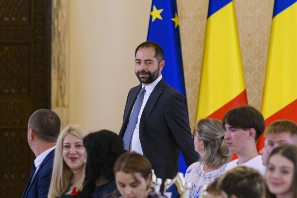 consilierul-prezidential-radu-burnete-anunta-ce-se-intampla-cu-proiectul-legii-salarizarii