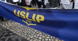 uslip-iasi-respinge-noul-proiect-al-legii-salarizarii:-o-majorare-de-doar-100-de-lei-este-inacceptabila