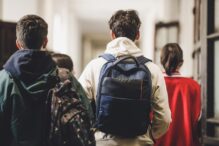 deputatii-au-votat-o-amanare-de-2-ani-a-examenelor-pentru-elevii-de-clasa-a-viii-a-care-dau-admiterea-la-liceu-din-2027