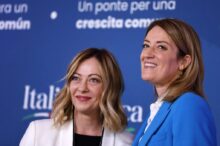 roberta-metsola-sustine-solutiile-de-bun-simt-propuse-de-giorgia-meloni-pentru-reducerea-birocratiei-din-ue
