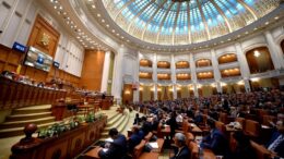 senatul-a-eliminat-incompatibilitatea-consilierilor-locali