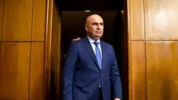bolojan:-sapte-proiecte-din-energie-primesc-109-milioane