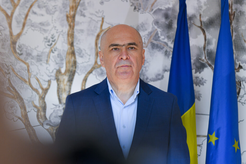 bolojan,-la-inaugurarea-noului-centru-de-neurochirurgie-din-cluj:-fara-investitii-si-dotari,-nu-putem-avea-o-medicina-de-calitate-/-clujul,-o-locomotiva-a-dezvoltarii-romaniei