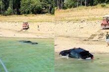 un-barbat-din-iasi-a-ajuns-cu-masina-in-lacul-bicaz.-autoturismul-a-fost-scos-din-apa-cu-un-tractor