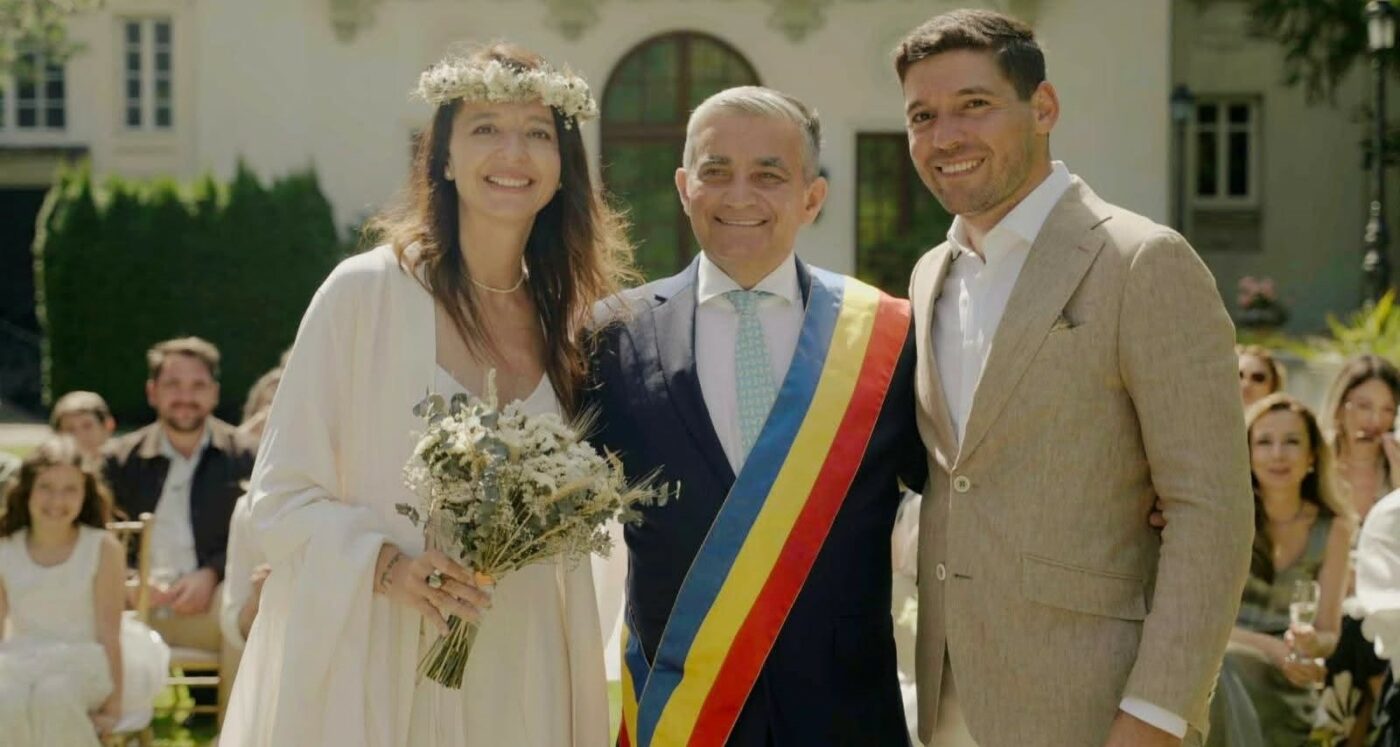 ana-maria-branza-s-a-recasatorit.-gabi-a-primit-medalia-vietii-sale!