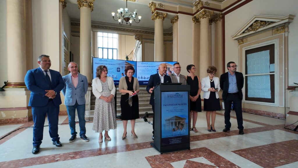 1414-de-absolventi-ai-facultatii-de-medicina-de-la-carol-davila-incheie-sase-ani-de-studii.-cirstoiu:-medicina-nu-mai-este-ce-era-acum-20-de-ani