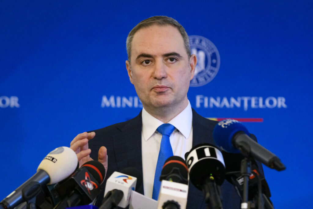 nazare-avertizeaza-ca-urmeaza-examenul-s&p-pentru-romania:-cheltuielile-cu-dobanzile-au-depasit-40-de-miliarde-de-lei