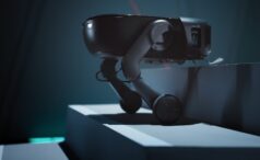 roborock-a-prezentat-la-ifa-2026-noul-aspirator-robot-saros-20-flow-complete-si-revolutionarul-saros-rover