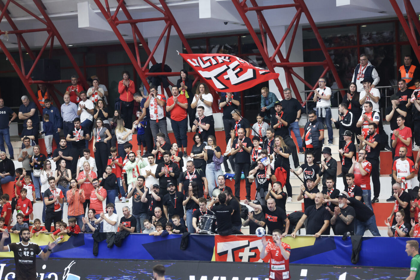 decizia-de-ultima-ora-luata-de-ultrasii-lui-dinamo-dupa-marele-succes-cu-fcsb
