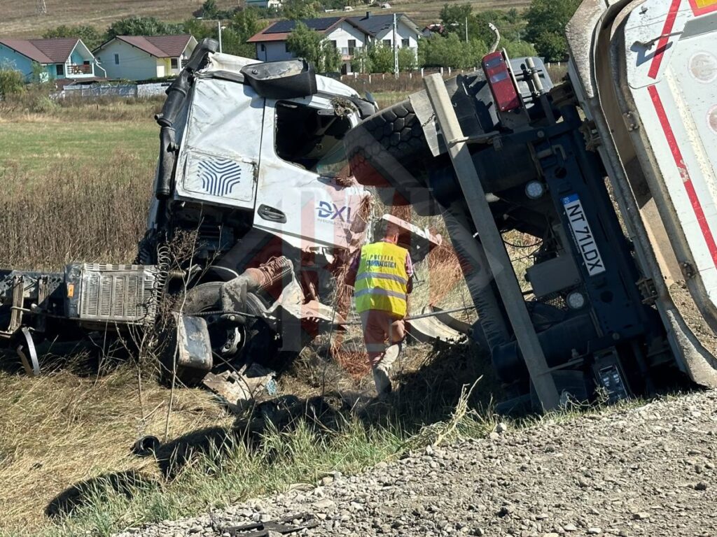 accident-grav-inletcani!-un-camions-a-rasturnatpeste-un-autoturism.-un-barbat-a-murit!-in-masina-se-afla-si-un-scaun-de-copil-–-update
