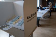 alegerile-legislative-din-suedia-se-incheie-cu-un-final-strans.-opozitia-de-stanga-are-provizoriu-3-mandate-in-plus