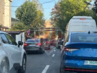 multumim,-mihai-chirica,-cel-mai-competent-primar!-iasul,-blocat-din-bucium-pana-in-frumoasa!-poitiers-si-stradutele-din-zona,-sufocate-de-trafic