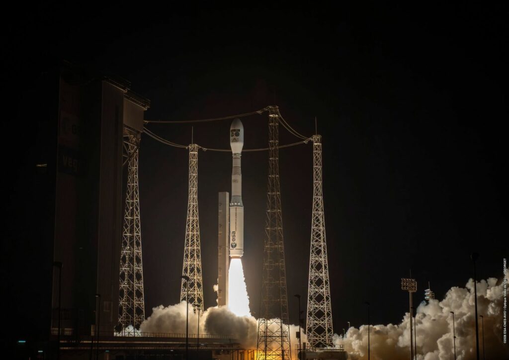 ue-a-lansat-sentinel-3c.-noul-satelit-va-monitoriza-planeta-de-la-aproximativ-800-de-kilometri-altitudine