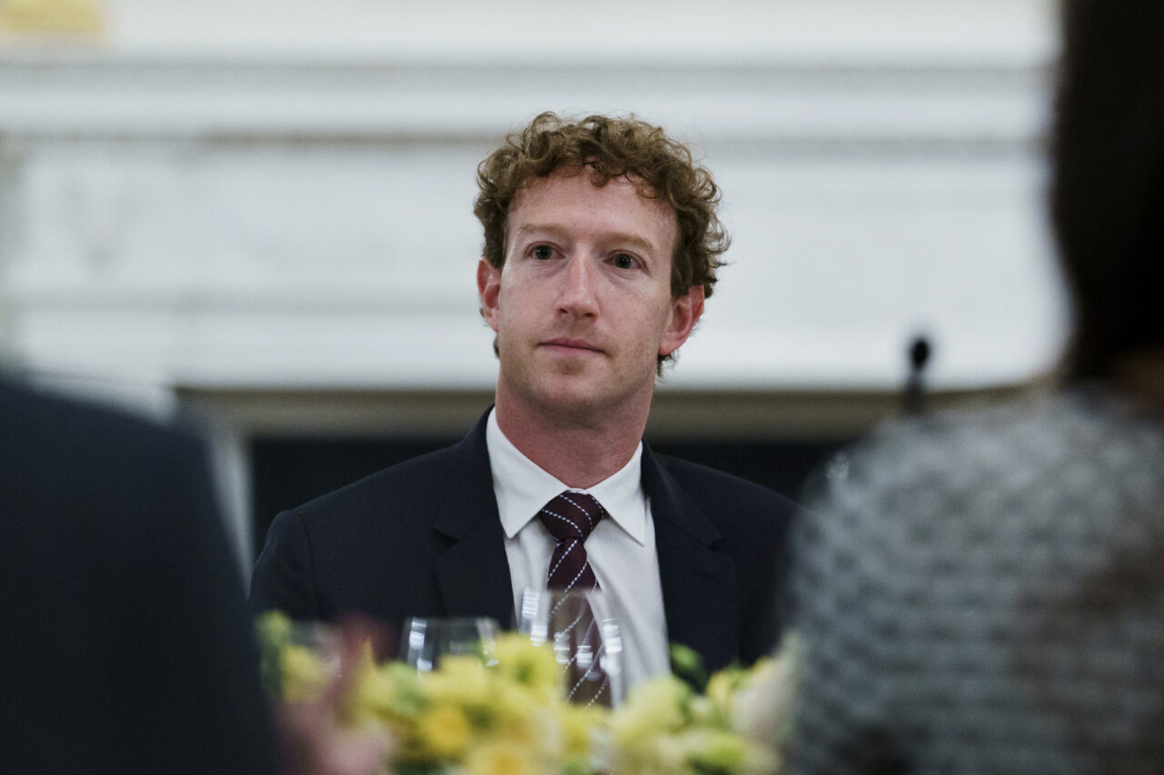 mark-zuckerberg-dezaproba-incetinirea-dezvoltarii-ai
