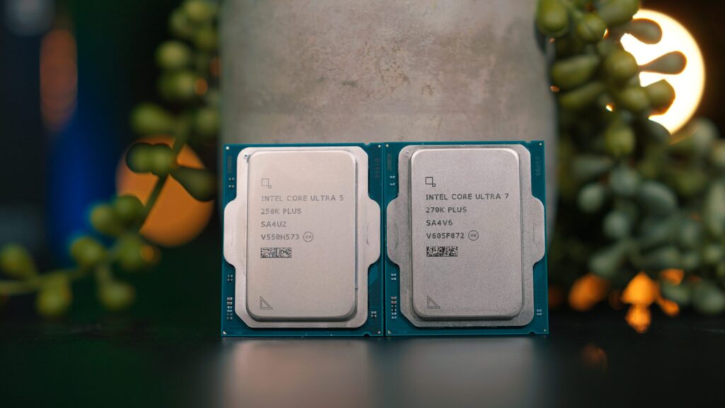 intel-ultra-5-250k-plus-si-ultra-7-270k-plus-–-doi-pasi-in-directia-buna-pentru-intel