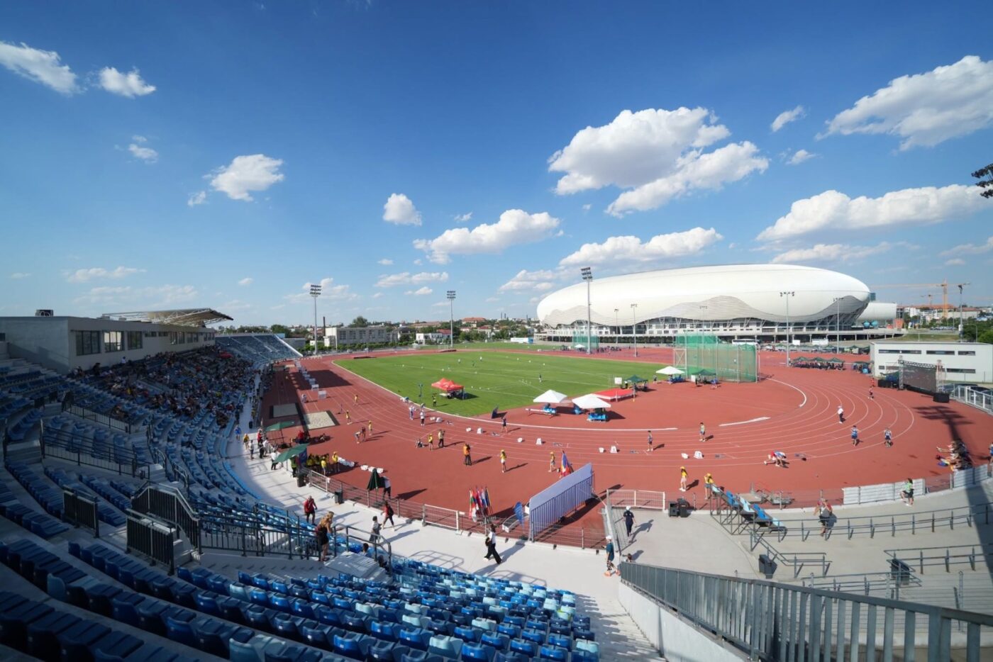 universitatea-craiova-–-fcsb,-concurat-la-cativa-metri-distanta-de-un-eveniment-cu-intrarea-libera!