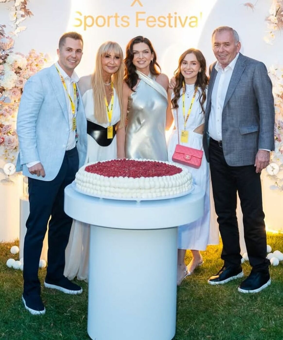 simona-halep,-la-ziua-de-nastere-a-fiului-fondatorului-celei-mai-mari-banci-din-romania