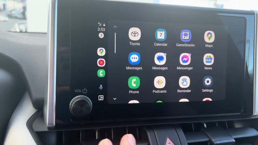 google-maps-adauga-noi-alerte-pentru-semafoare-si-semne-de-circulatie-in-interfata-android-auto