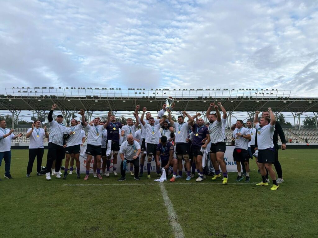 scm-timisoara,-noua-campioana-de-rugby-a-romaniei,-si-a-prezentat-trofeul-in-fata-fanilor:-nu-mai-e-legat-de-tactica,-e-legat-de-suflet,-de-curaj-si-de-mental