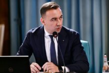 bogdan-ivan-raspunde-acuzatiilor-privind-influenta-americana-in-daramarea-guvernului-bolojan:-minciunile-au-picioare-scurte