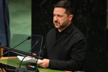 zelenski:-peste-8000-de-soldati-nord-coreeni-se-afla-in-rusia-alti-10.000-ar-urma-sa-fie-trimisi