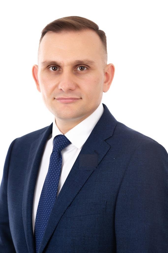 surse-|-vicepresedintele-usr-dambovita-alexandru-munteanu-a-fost-retinut-de-diicot-in-dosarul-incalcarii-embargoului-impus-belarusului-de-catre-ue