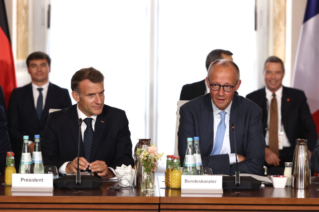 o-noua-bazooka.-merz-si-macron-vor-ca-ue-sa-riposteze-mai-dur-si-mai-rapid-la-amenintarile-comerciale