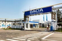 uzina-dacia-de-la-mioveni-isi-opreste-activitatea-pentru-doua-zile.-ce-se-intampla-cu-salariile-angajatilor