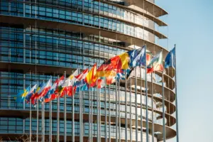 ue-se-imprumuta-tot-mai-scump.-curtea-europeana-de-conturi:-dobanzile-pentru-pentru-partea-nerambursabila-a-mecanismului-de-redresare-si-rezilienta-ar-putea-ajunge-la-93-de-miliarde-de-euro