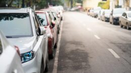 pe-trei-strazi-din-iasi-pot-fi-inchiriate-locuri-de-parcare!-iata-cine-poate-participa-la-licitatie-si-pana-cand-se-pot-depune-documentele
