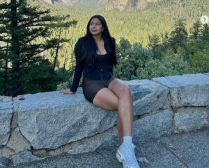 seducatoarea-kimberly-villalobos-din-el-salvador-a-devenit-mvp-in-el-clasico-al-baschetului-feminin-romanesc