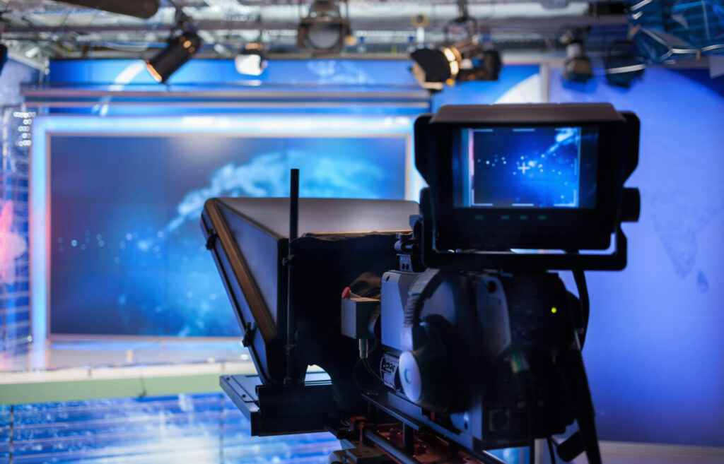o-noua-televiziune-se-lanseaza-in-romania-a-primit-astazi-licenta-de-la-cna.-ce-profil-va-avea-si-cine-o-detine