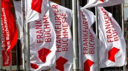 ce-se-va-alege-de-romania-la-targul-de-la-frankfurt?-|-ministerul-culturii-vrea-ca-oficiul-de-film-sa-organizeze-participarea-romaniei-|-editurile-sunt-scandalizate