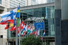 calitatea-locurilor-de-munca-devine-o-miza-economica-pentru-ue.-comisia-europeana:-socul-energetic-declansat-de-conflictul-din-orientul-mijlociu-franeaza-crearea-de-noi-locuri-de-munca