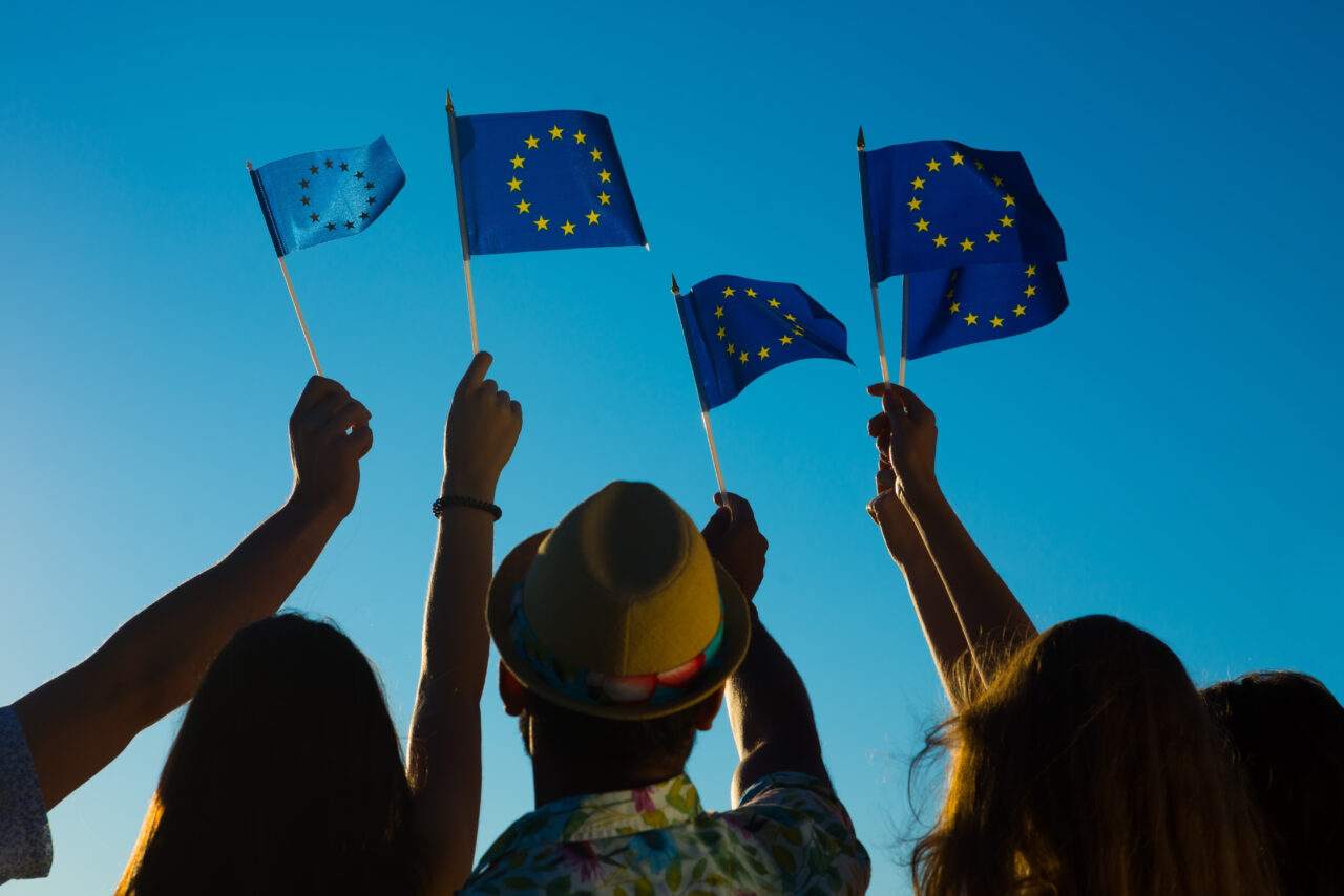 ce-schimbare-pregateste-ue-de-black-friday.-cine-ar-putea-beneficia-de-reducerea-costurilor-cu-ambalajele