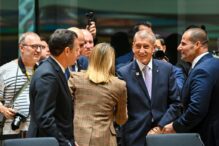 surpriza.-un-lider-european,-considerat-pro-rus,-il-acuza-pe-trump-de-tradare-deoarece-a-semnat-acordul-cu-putin