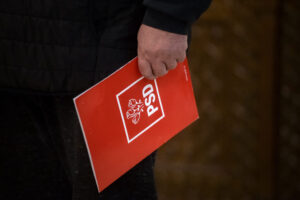 psd-da-tonul-in-guvernul-niculescu:-noul-executiv-isi-asuma-schimbarea-de-directie