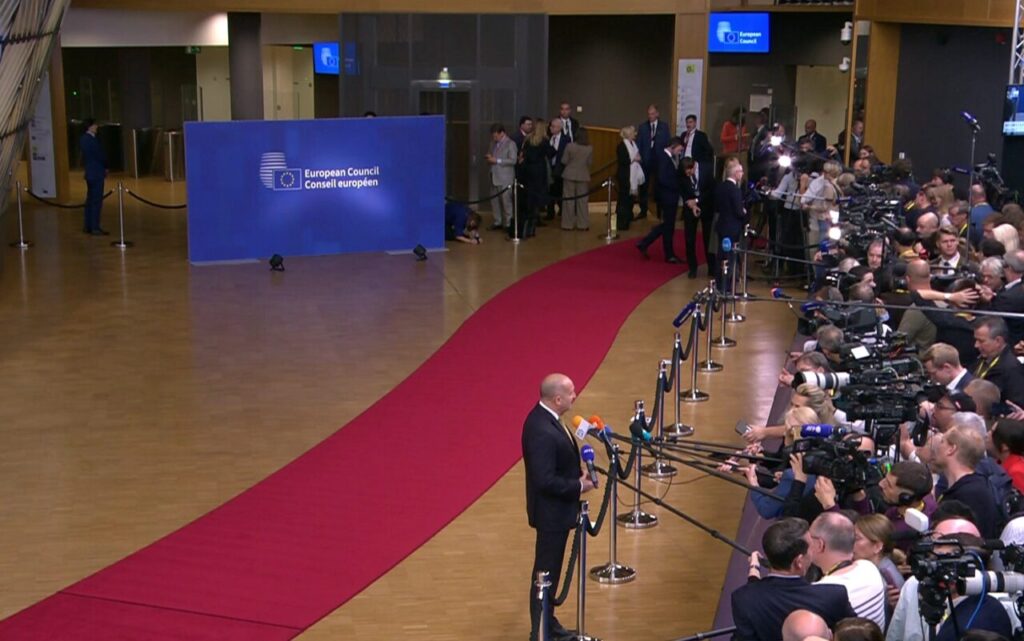 negocieri-cruciale-pentru-bugetul-ue-2028-2034-la-bruxelles:-este-si-batalia-pentru-banii-romaniei.-sunt-in-joc-fondurile-de-coeziune-si-banii-pentru-agricultura