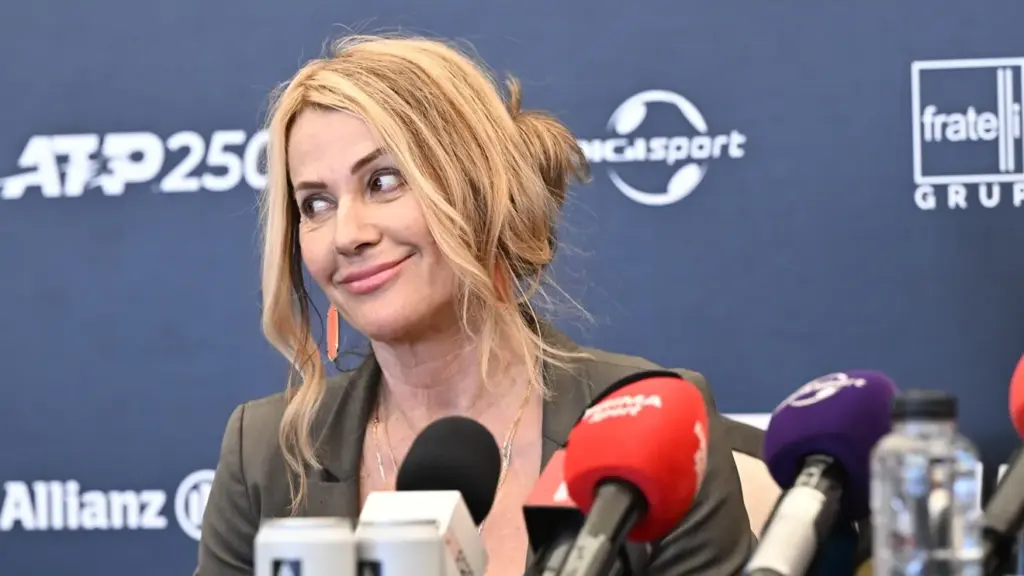 francezii-readuc-in-atentie-drama-nadiei-comaneci!-supravegherea-securitatii,-fuga-din-romania-si-viata-din-sua:-am-vrut-sa-fiu-perfecta