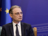 premierul-luca-niculescu-isi-completeaza-echipa-cu-un-nou-diplomat.-cine-este-oleg-ungureanu,-rechemat-de-la-consulatul-romaniei-din-lyon