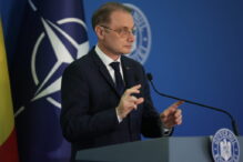 luca-niculescu-a-discutat-la-telefon-cu-omologul-sau-din-ucraina-despre-securitatea-din-zona-marii-negre